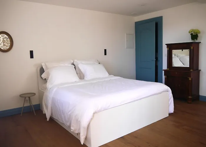 Chateau De Marnand Apartman Granges-pres-Marnand