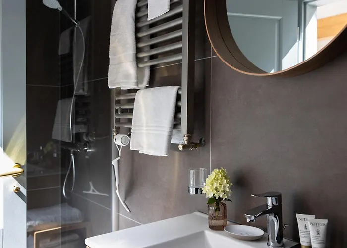 Chateau De Marnand * Granges-pres-Marnand